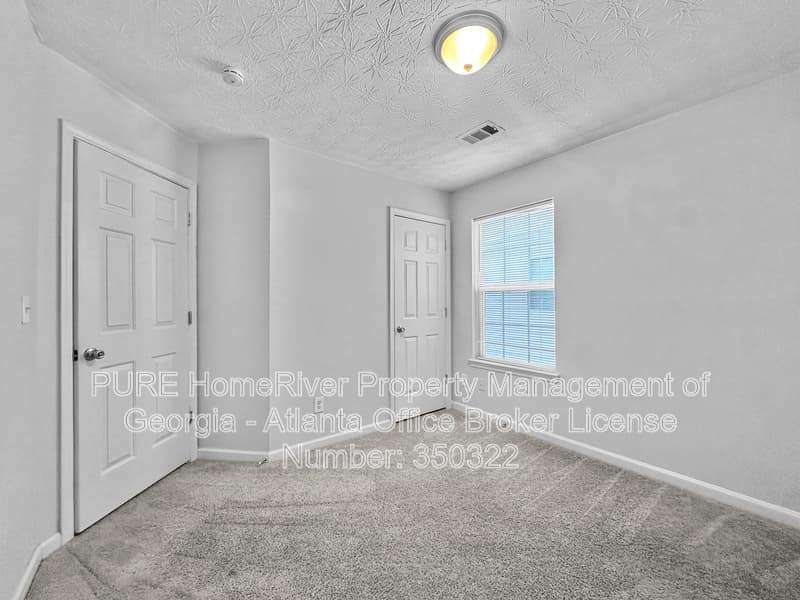 Locust Grove House: 417 Kirkland Dr
