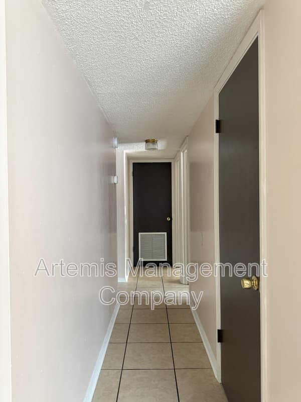 Orange Park Condo: 460 Crabapple Court - B