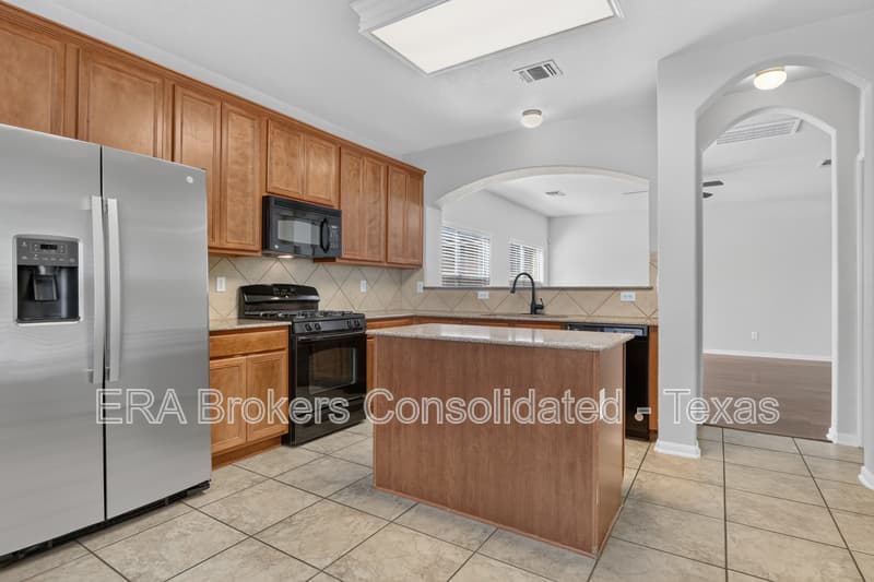 San Antonio House: 14022 Bella Donna
