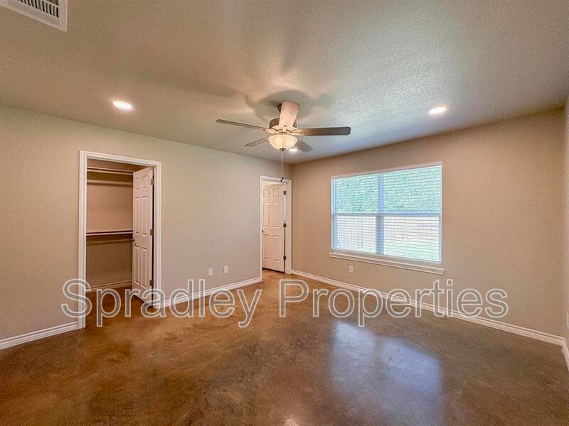 Nolanville Townhome: 502B N 3rd St