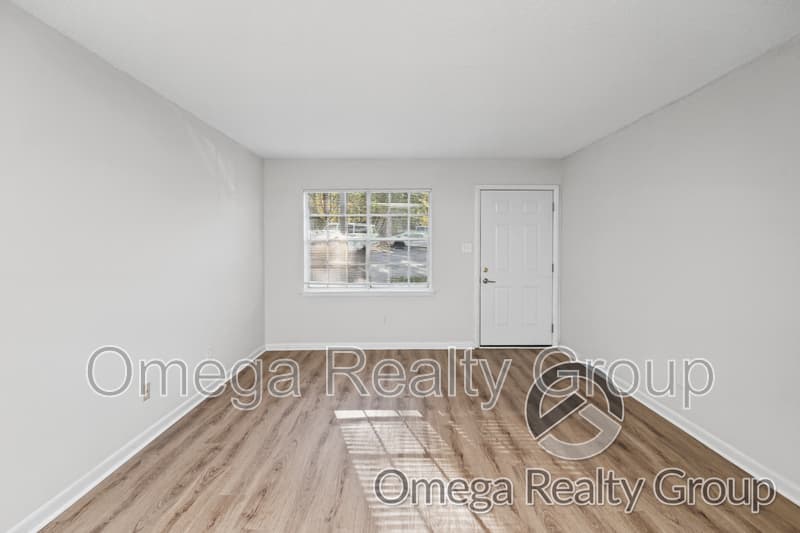 Hoover Apartment: 3311 Woodley Ct