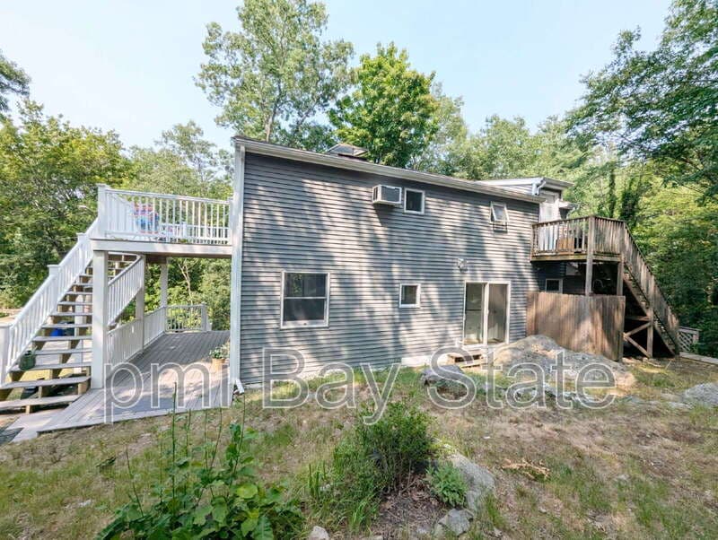 Hyde Park Condo: 3 Weston St