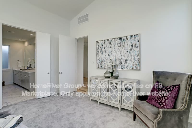 Houston House: 2914 Cline St