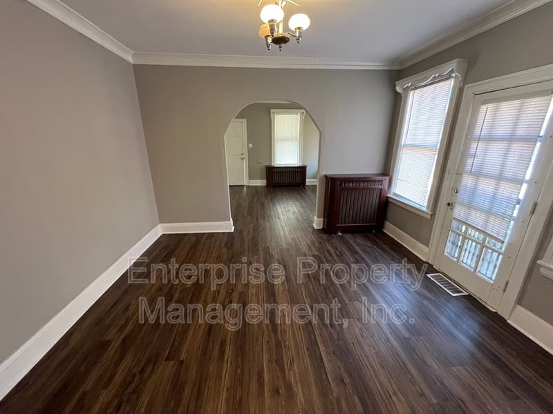 Memphis House: 836 Maury St.