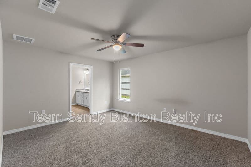 Milton House: 3210 Electra Drive