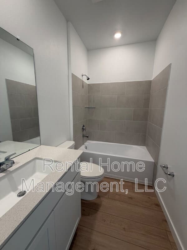 Minneola House: 3022 Granite Ridge Ave