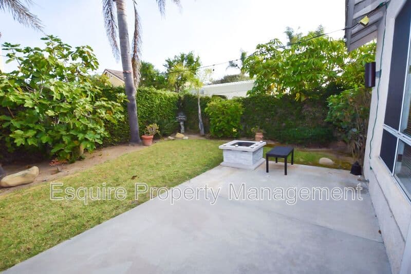 OXNARD House: 1821 LA QUINTA LN