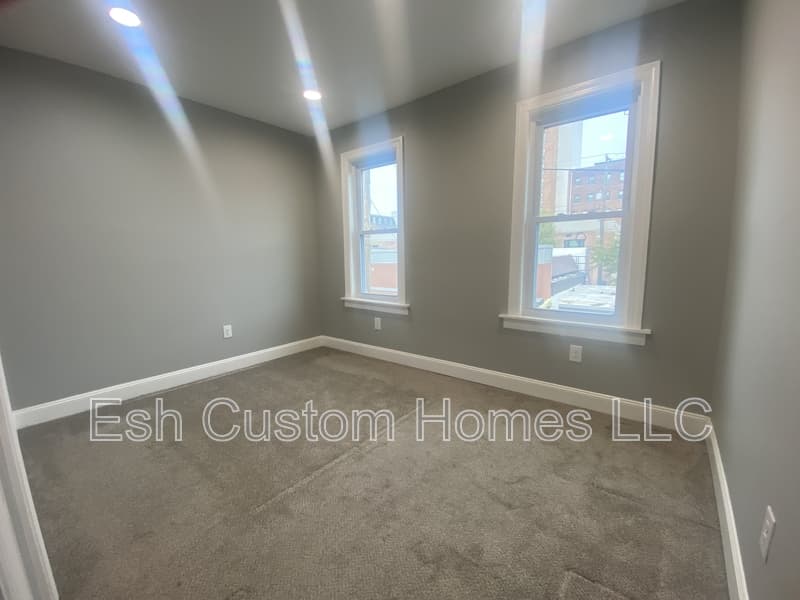 Lancaster Condo: 1 Hoffman Terrace - 5