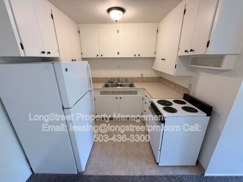 Corvallis Condo: 2608 NW Tyler Ave