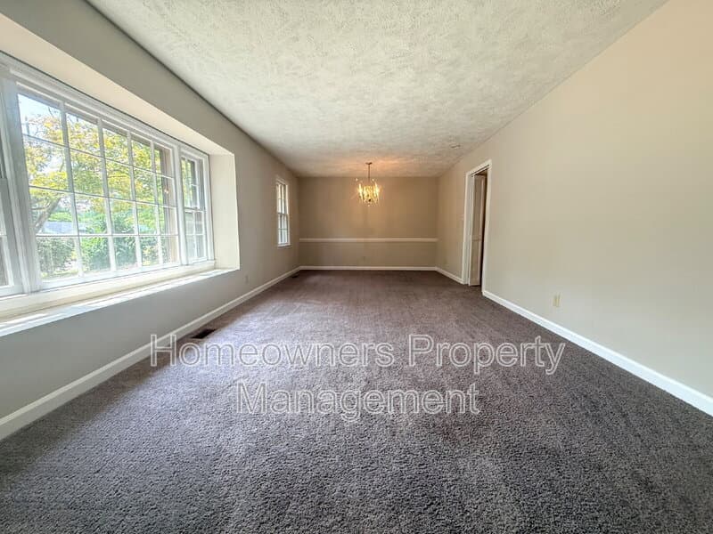 Fayetteville House: 1525 Trevino Dr