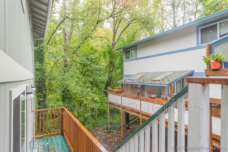Portland House: 5011 SW Beaverton Hillsdale Hwy
