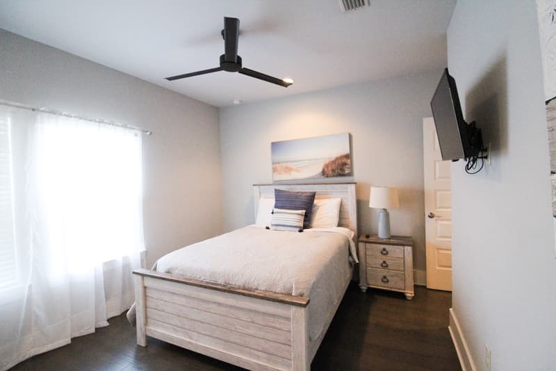 Miramar Beach House: 283 Lakeland Drive