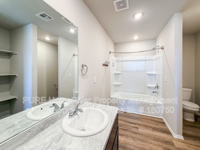 Oklahoma City House: 10332 NW 18th St