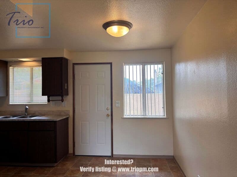 Harrisburg House: 490 Macy Street