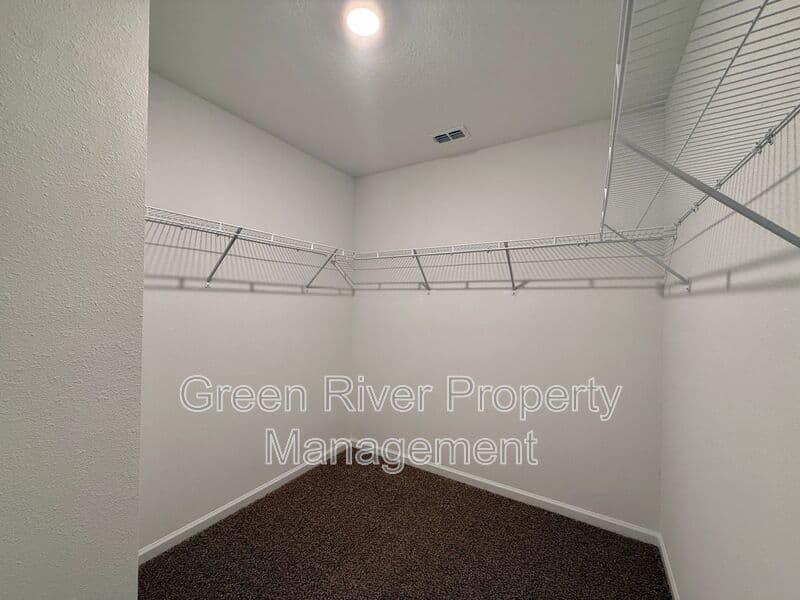 Green Cove Springs House: 3174 Rustic Deer Way