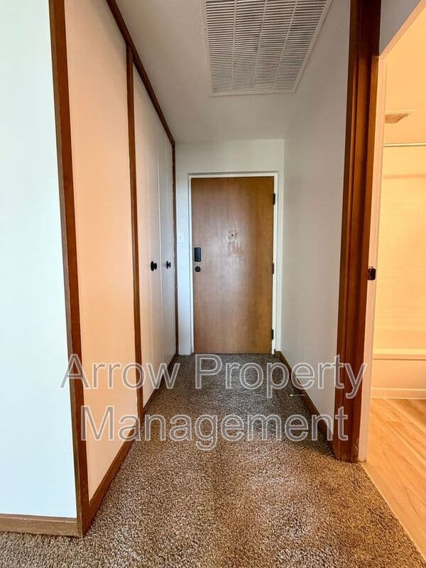 Lincoln Condo: 2501 N Street-403