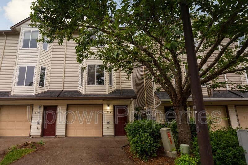 Beaverton House: 5290 SW 174th Ter