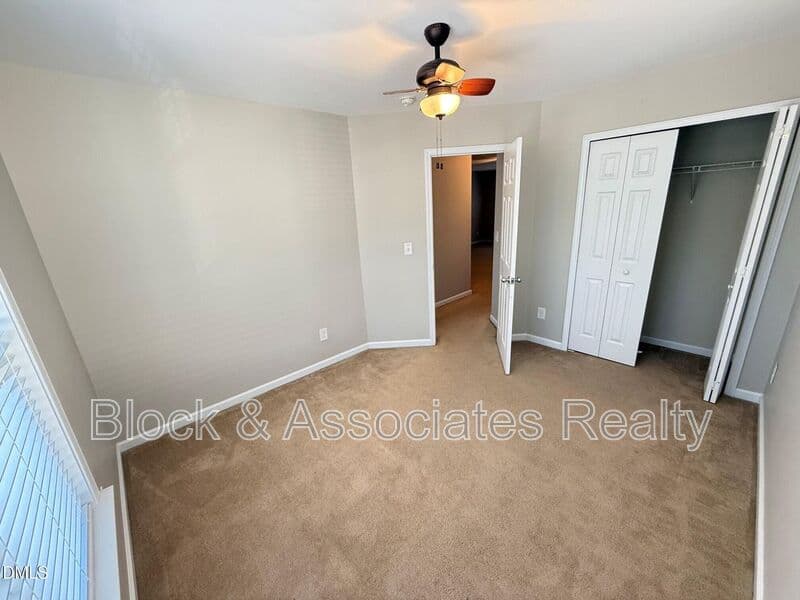 Wake Forest House: 163 Deacon Ridge St