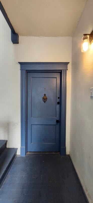St. Louis Condo: 6009 Kingsbury Avenue