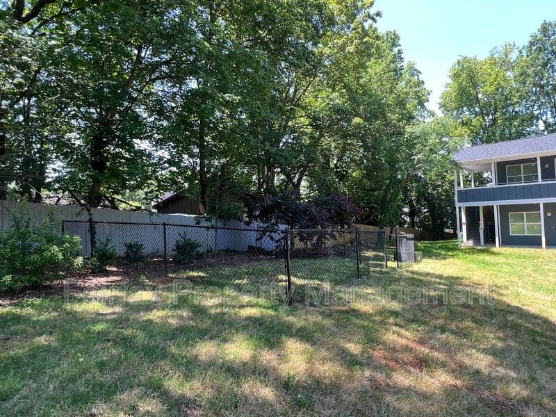 Durham Condo: 518 Boone St
