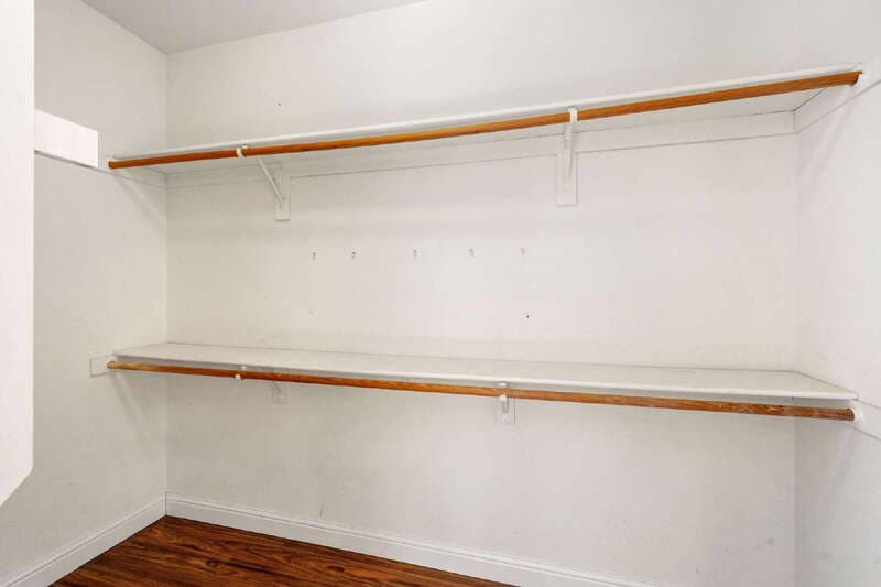 Fair Oaks House: 4994 Mariah Pl