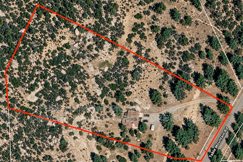 Mountain Center House: 60766 Table Mountain Rd
