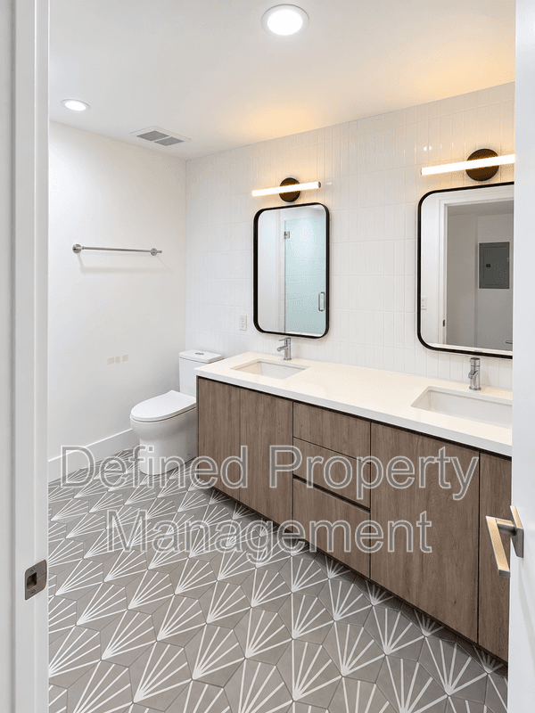 Los Angeles Condo: 3701 Hughes Ave