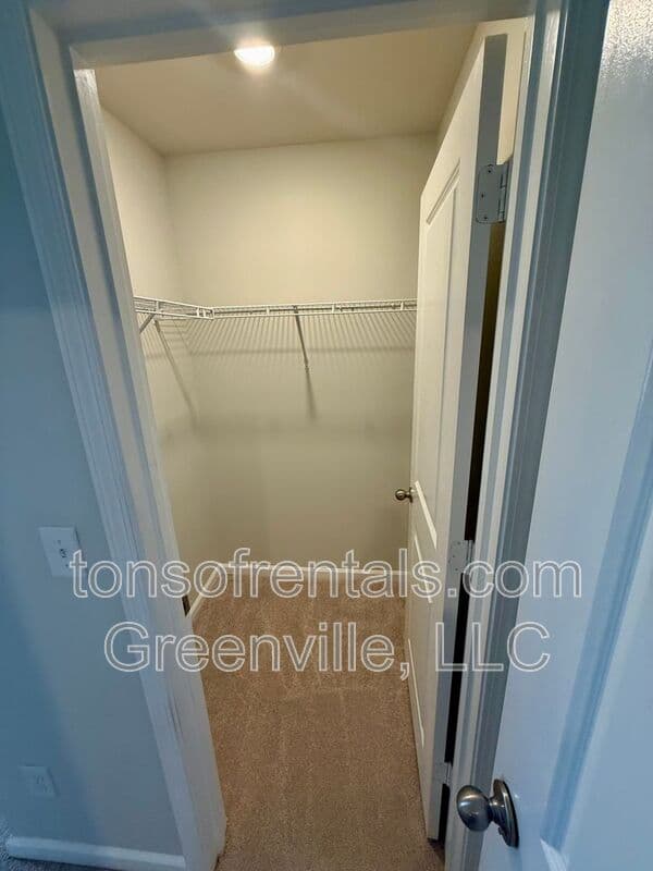 Pendleton Townhome: 107 Pendleton Place Way