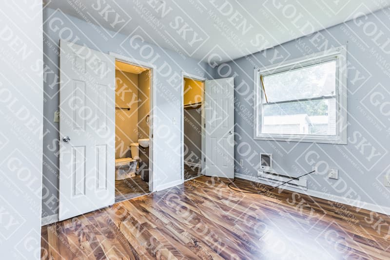 New Castle Condo: 2404 State Street - 3