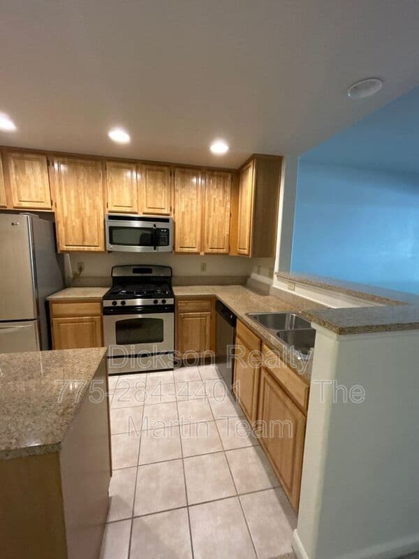Reno House: 900 South Meadows Parkway