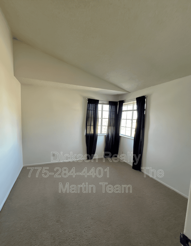 Reno House: 6326 Blue Lakes Court
