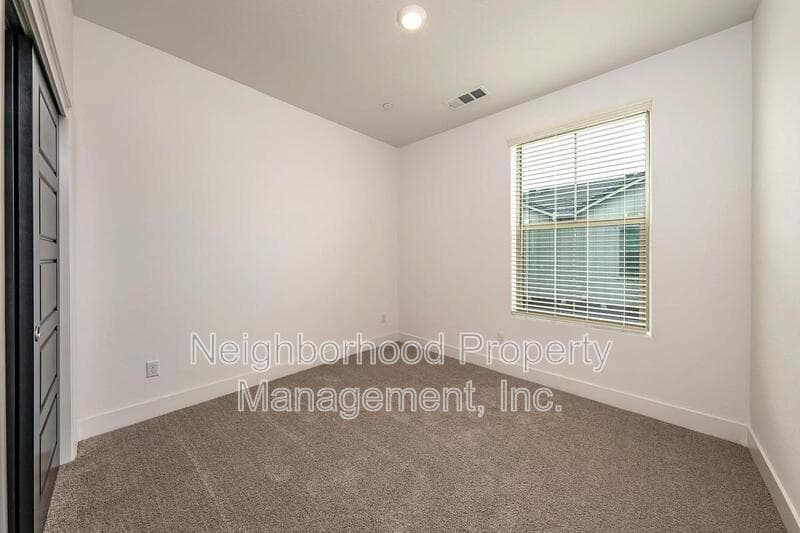 Fresno Condo: 2885 East Tamarind Drive - 1