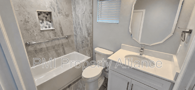 Winter Garden Condo: 1120 Lincoln Terrace