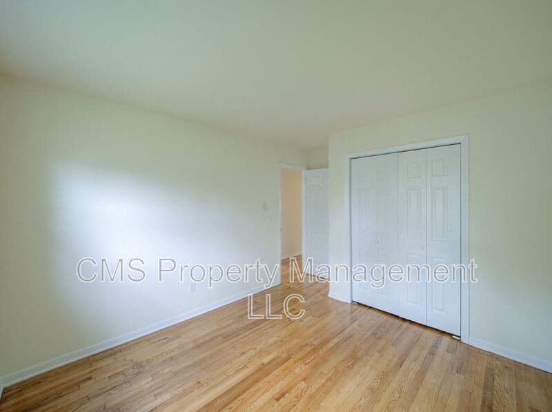 Vauxhall Condo: 287 Montclair Avenue
