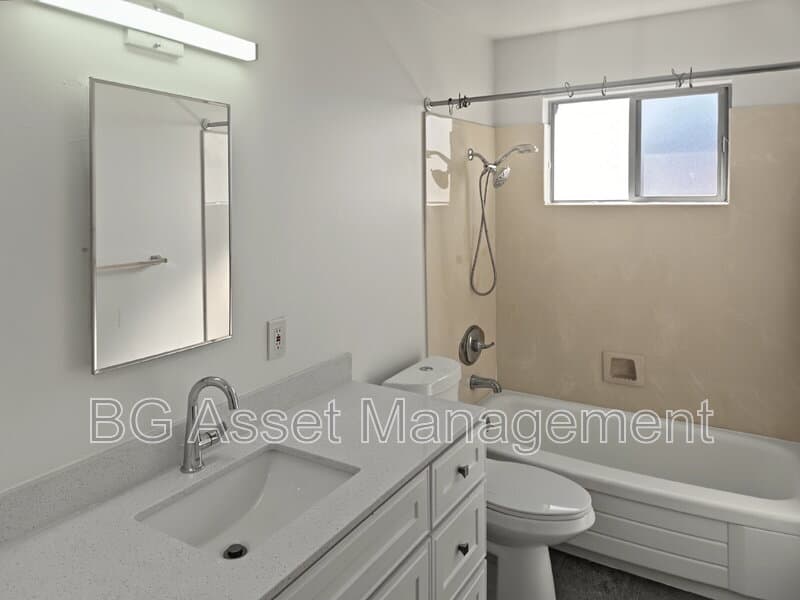 Richmond Condo: 5308 Columbia Ave