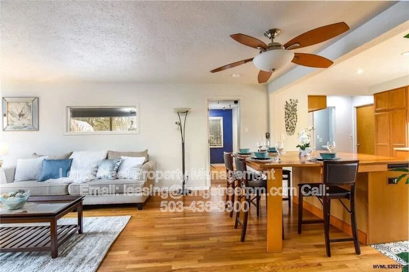 Corvallis House: 3610 SW Oetjen Ave