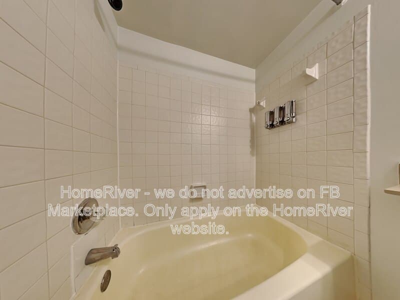 Washington Condo: 2440 16th St NW