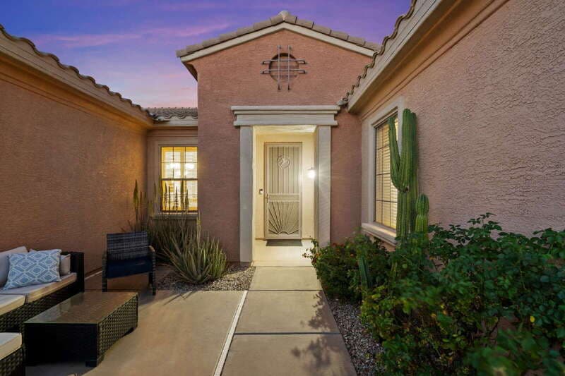 Surprise House: 16418 West Desert Lily Drive