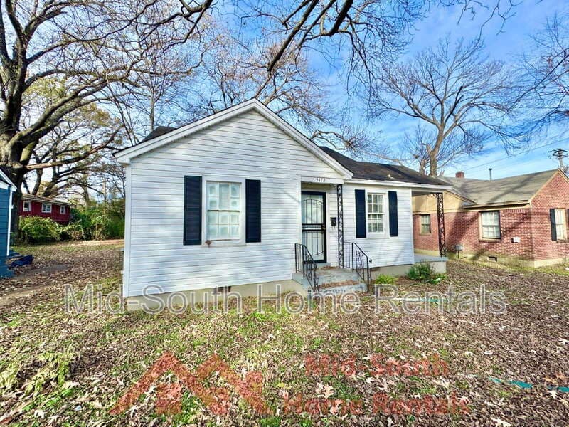 Memphis House: 3472 Hadley Rd
