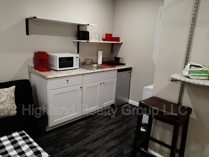 Harrisburg Condo: 311 South River Street - 1st flr rear