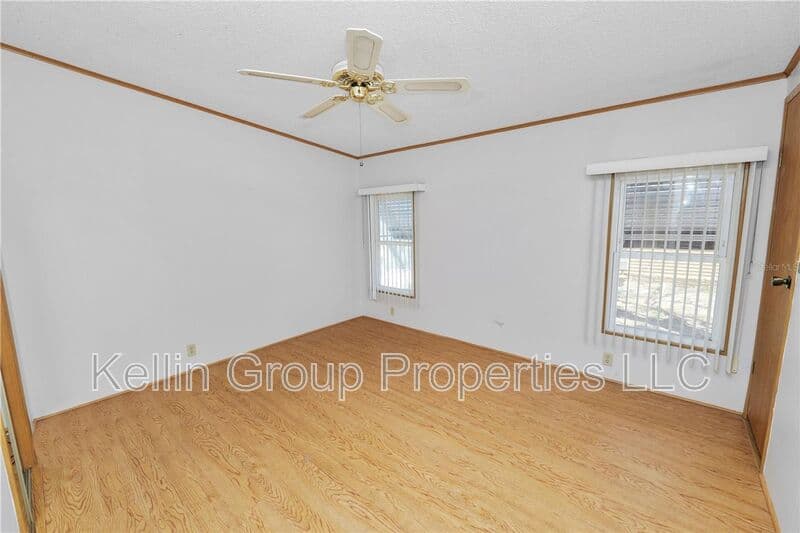 Lakeland House: 1706 Fox Hill Dr