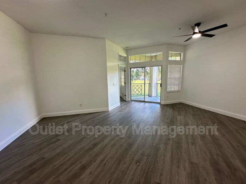Orlando Condo: 7270 Westpointe Blvd