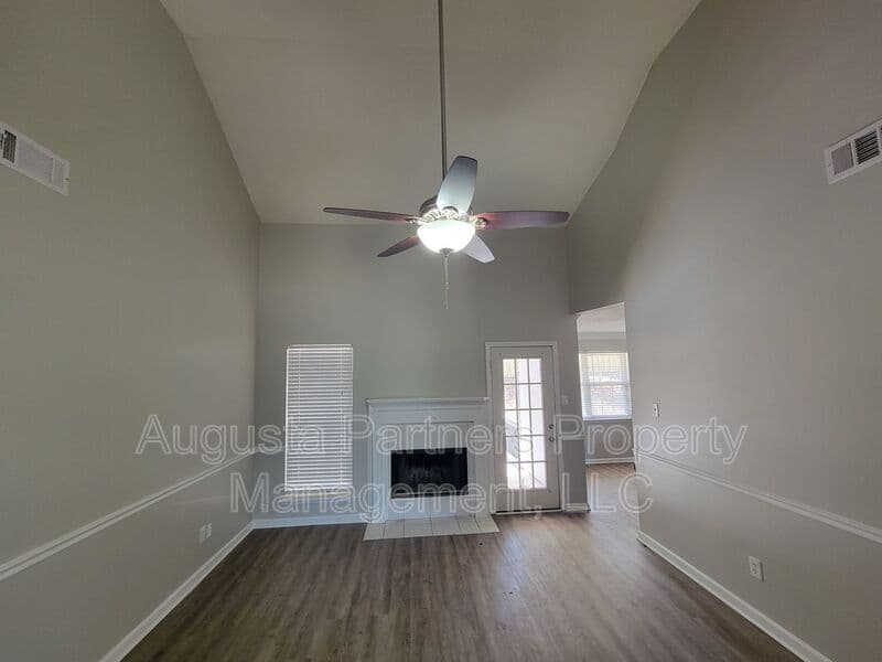 Grovetown House: 1016 Durban Drive