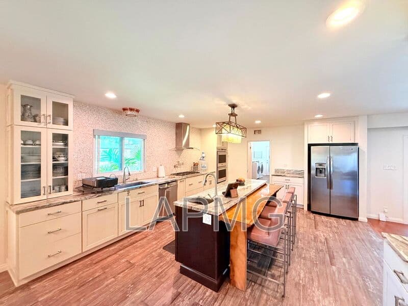 Los Angeles House: 5500 Shenandoah Avenue