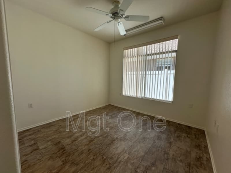 Menifee House: 27890 Blaze Ln.