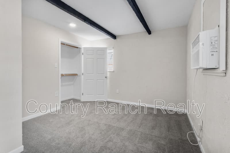Bullhead City House: 460 Patillo Drive