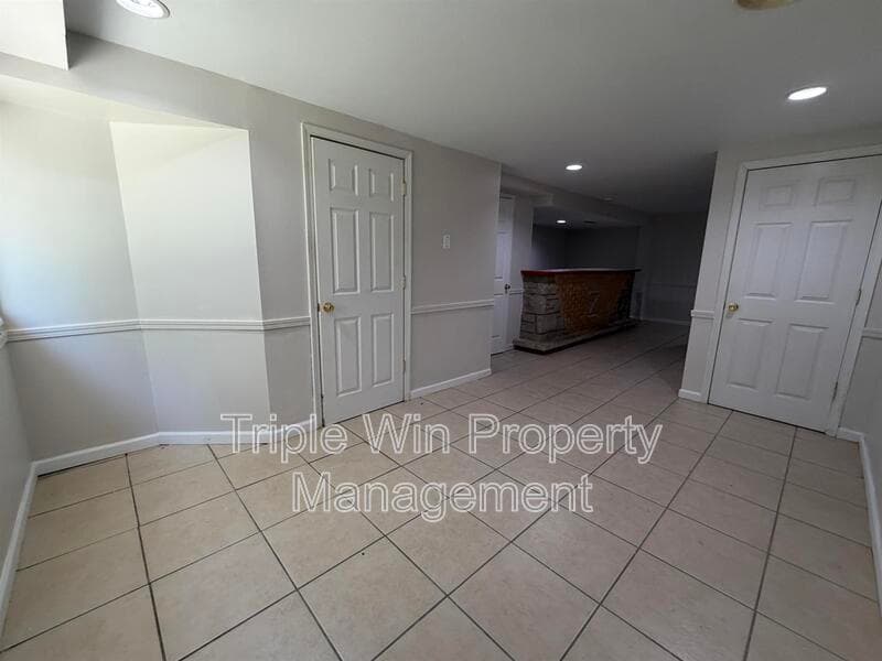 Saint Charles House: 224 Diekamp Ln
