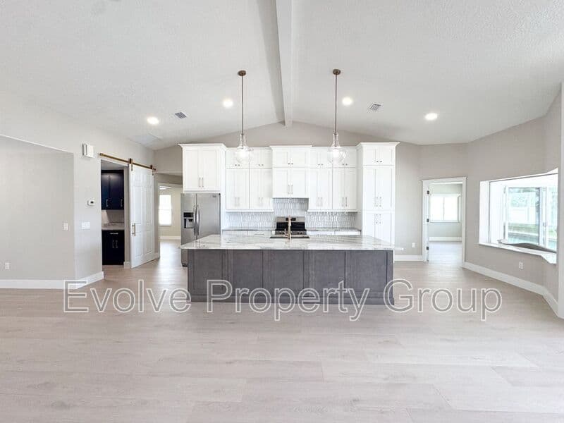 Flagler Beach House: 470 Lambert Ave.