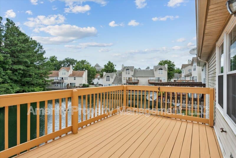 Virginia Beach Condo: 953 Gas Light Lane
