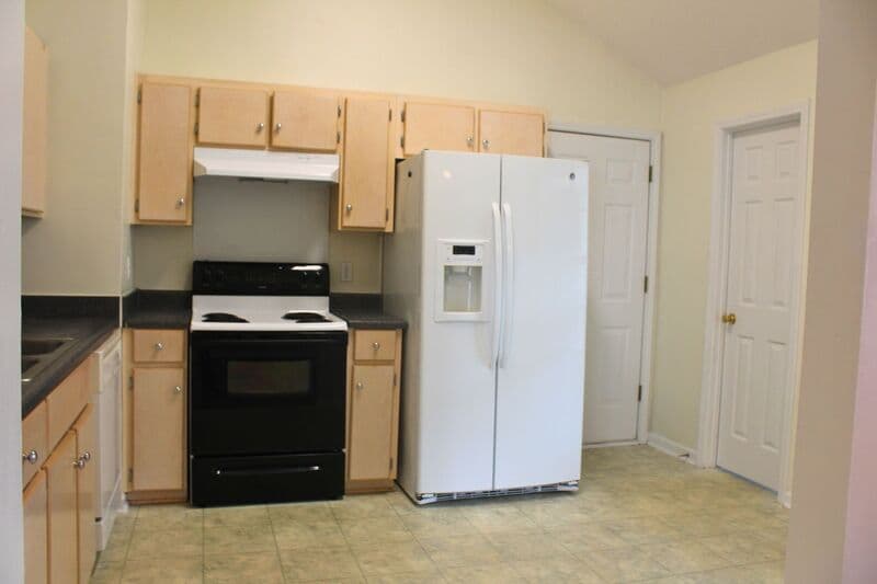 Pooler House: 132 Bluelake Blvd